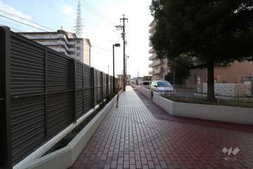 敷地内の通路