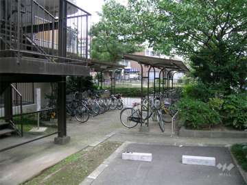駐輪場