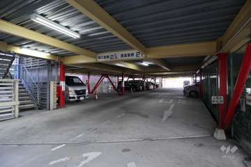 敷地内駐車場（自走式立体）