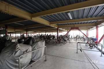駐輪場、バイク置場