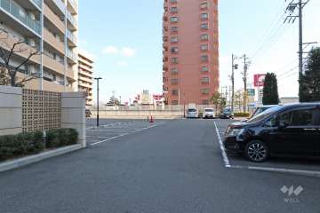 敷地内駐車場（屋外平面式）