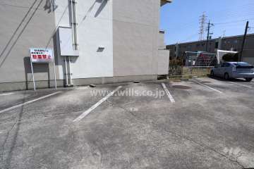 敷地内駐車場（屋外平面式）