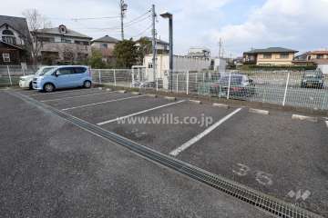 敷地内駐車場（屋外平面式）