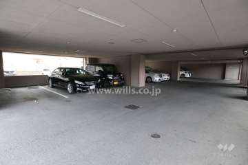 敷地内駐車場（屋内平面式）