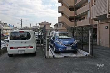敷地内駐車場（屋外機械式）