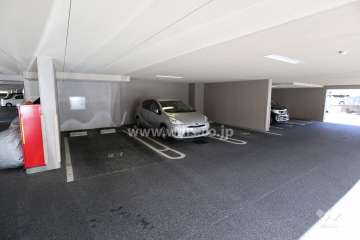 敷地内駐車場（屋内平面式）