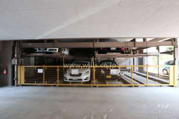敷地内駐車場（屋内機械式）