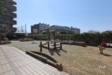 敷地内の公園