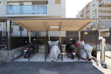バイク置場