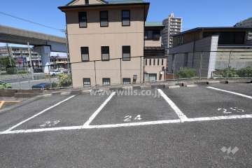 敷地内駐車場（屋外平面式）