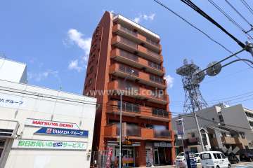 ライオンズマンション瓢箪山第2の外観（南西側から）