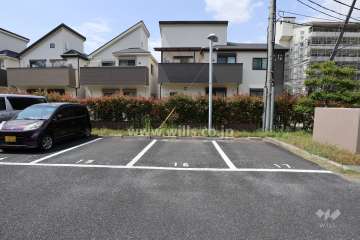 敷地内駐車場(屋外平面式)