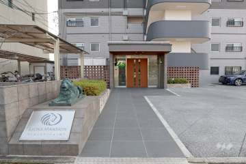 エントランスアプローチ
