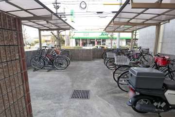 駐輪場