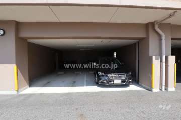 敷地内駐車場（屋内平面式）