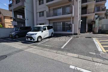 敷地内駐車場（屋外平面式）