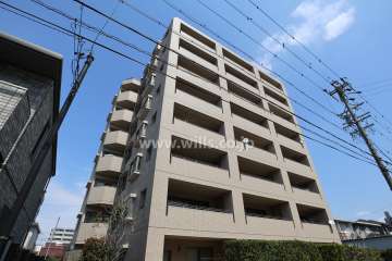 プリンスハイツ瓢箪山の外観（南西側から）