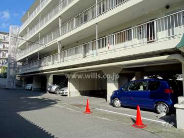 敷地内駐車場（屋内平面式）