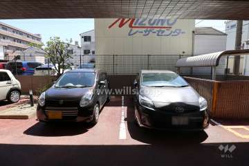 敷地内駐車場（屋外平面式）