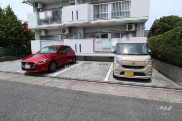 敷地内駐車場（屋外平面式）