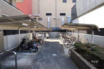 敷地内駐車場（屋外平面式）