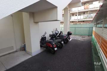 バイク置場