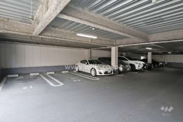 敷地内駐車場（屋内平面式）