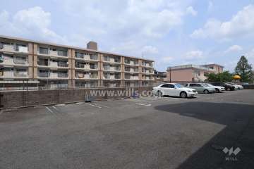 敷地内駐車場（屋外平面式）