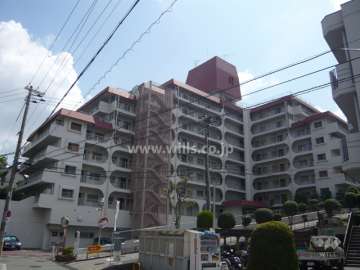 千里レックスマンションB棟の外観（北西側から）