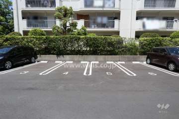 敷地内駐車場（屋外平面式）