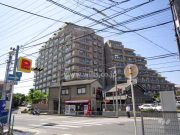 イトーピア東千里マンションの遠景