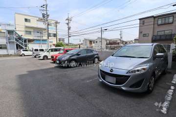 敷地内駐車場（屋外平面式）