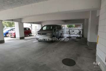 敷地内駐車場（屋内平面式）