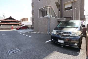 敷地内駐車場（屋外平面式）