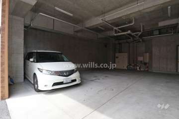 敷地内駐車場（屋内平面式）