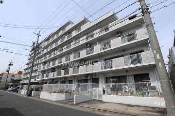 藤和シティーコープ大森の外観（南東側から）
