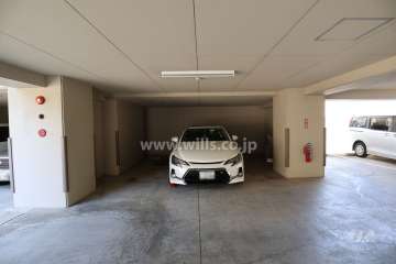 敷地内駐車場（屋内平面式）