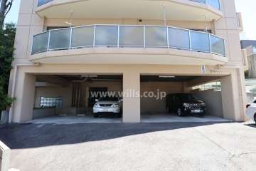 敷地内駐車場（屋内平面式）