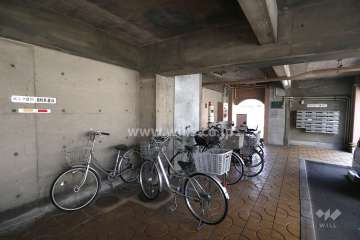 駐輪場・バイク置場