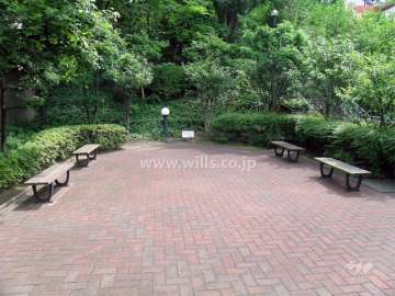 ファミールハイツ緑地公園の外観（北側から）