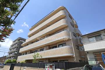 グランステージひょうたん山の外観（南東側から）