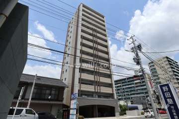 グランコート瓢箪山の外観（南西側から）