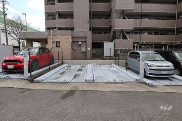 敷地内駐車場（屋外機械式）
