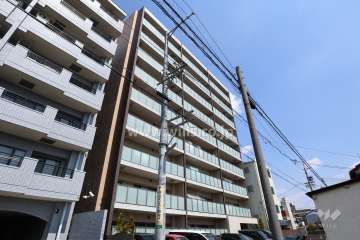 カルティア瓢箪山2の外観（南西側から）