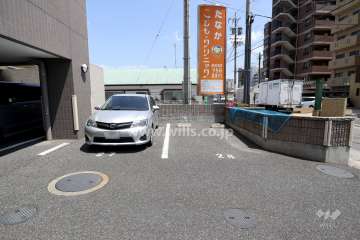 敷地内駐車場（屋外平面式）