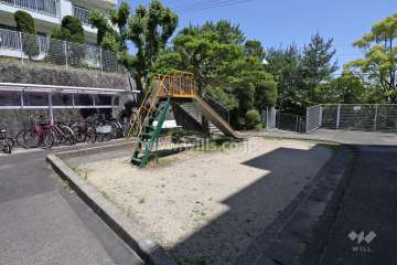 敷地内の公園