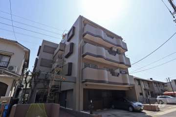 セザール喜多山の外観（北東側から）
