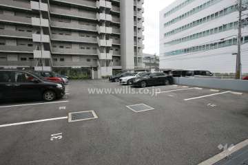 敷地内駐車場(屋外平面式)