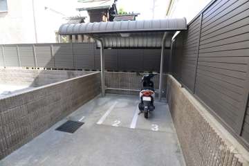 バイク置場