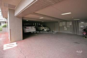 敷地内駐車場(屋内平面式)